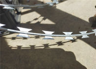 Ocynkowana stalowa żyletka Siatka z drutu kolczastego Skrzyżowana pętla 600 mm 10 Mtr